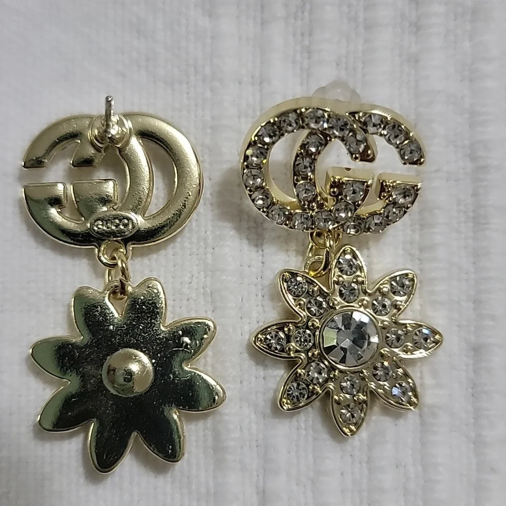 GUCCI‎ 100% Authentic upcycled  GG FLOWER DROPPED EAR RINGS